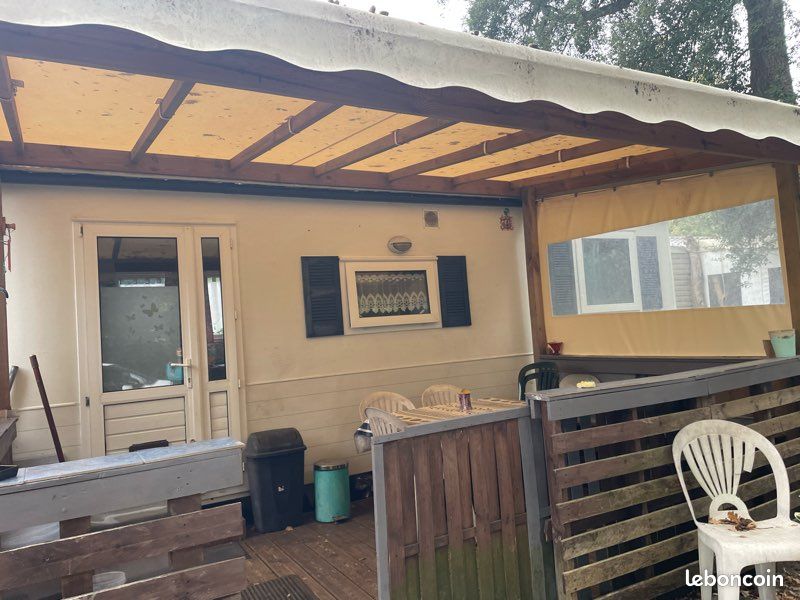 Pergola pour terrasse de mobil home bache toit en pvc (image 2)