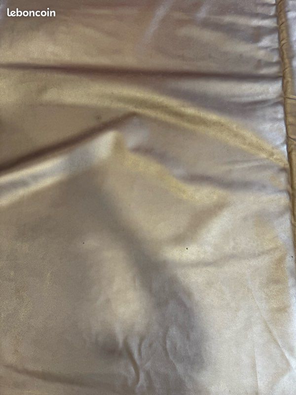 Lot Peau de cuir entière véritable (Ameublement / Tapissier / Maroquinerie (image 4)