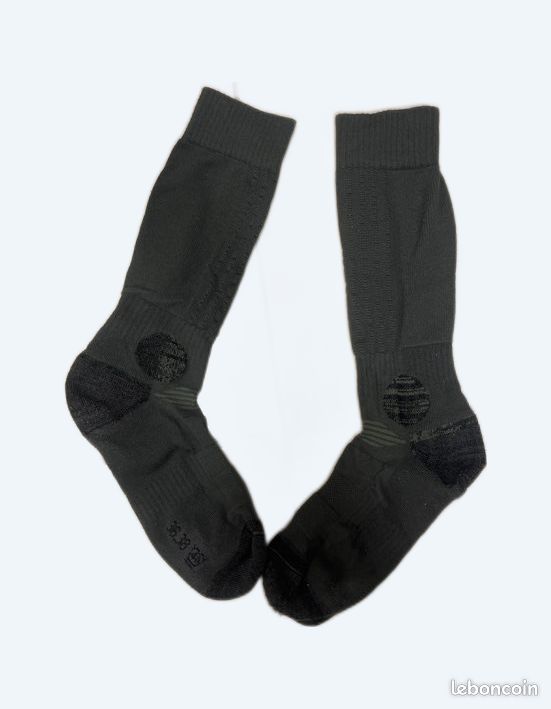 Paire de chaussettes militaire neuve taille 36-38 (image 1)