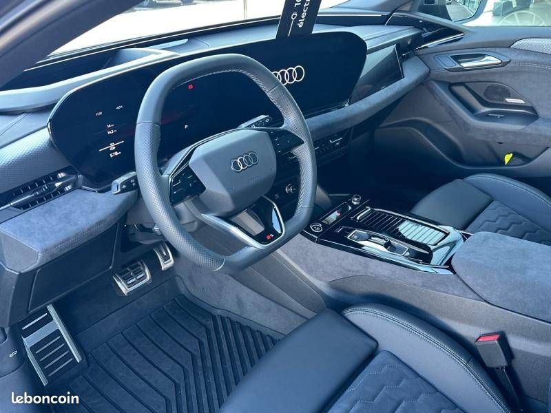 AUDI A6 e-tron Avant Performance S line (image 32)