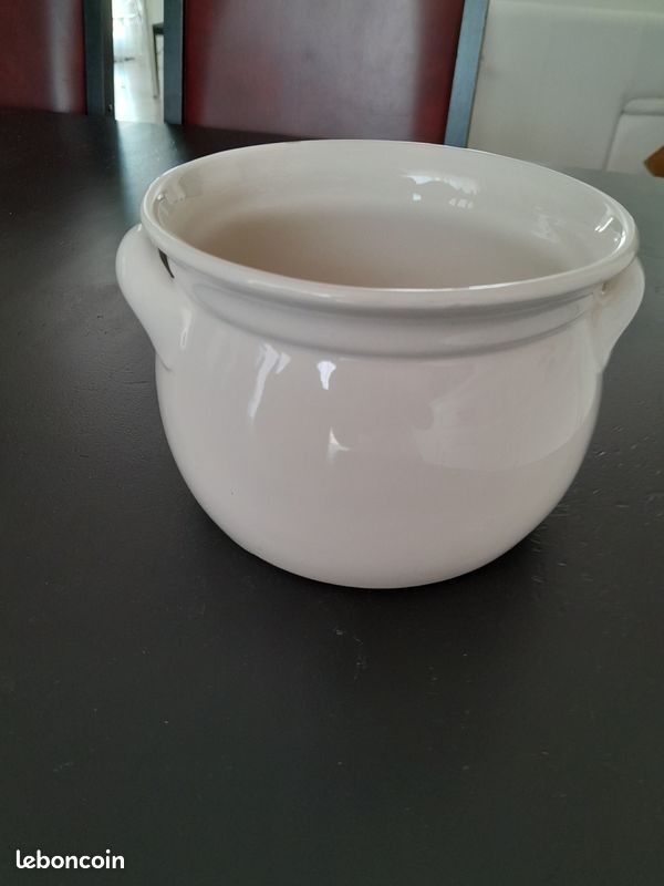 Vase (image 1)