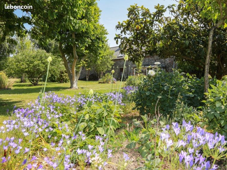 Maison 11 pièces 300 m² · à Lamballe-Armor · 300 m² · 570 000 €