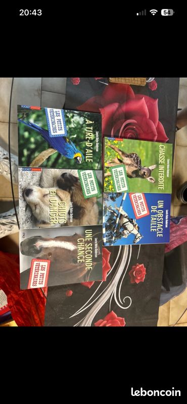 Différents livres animaux et histoires 5 à l'initié (image 1)