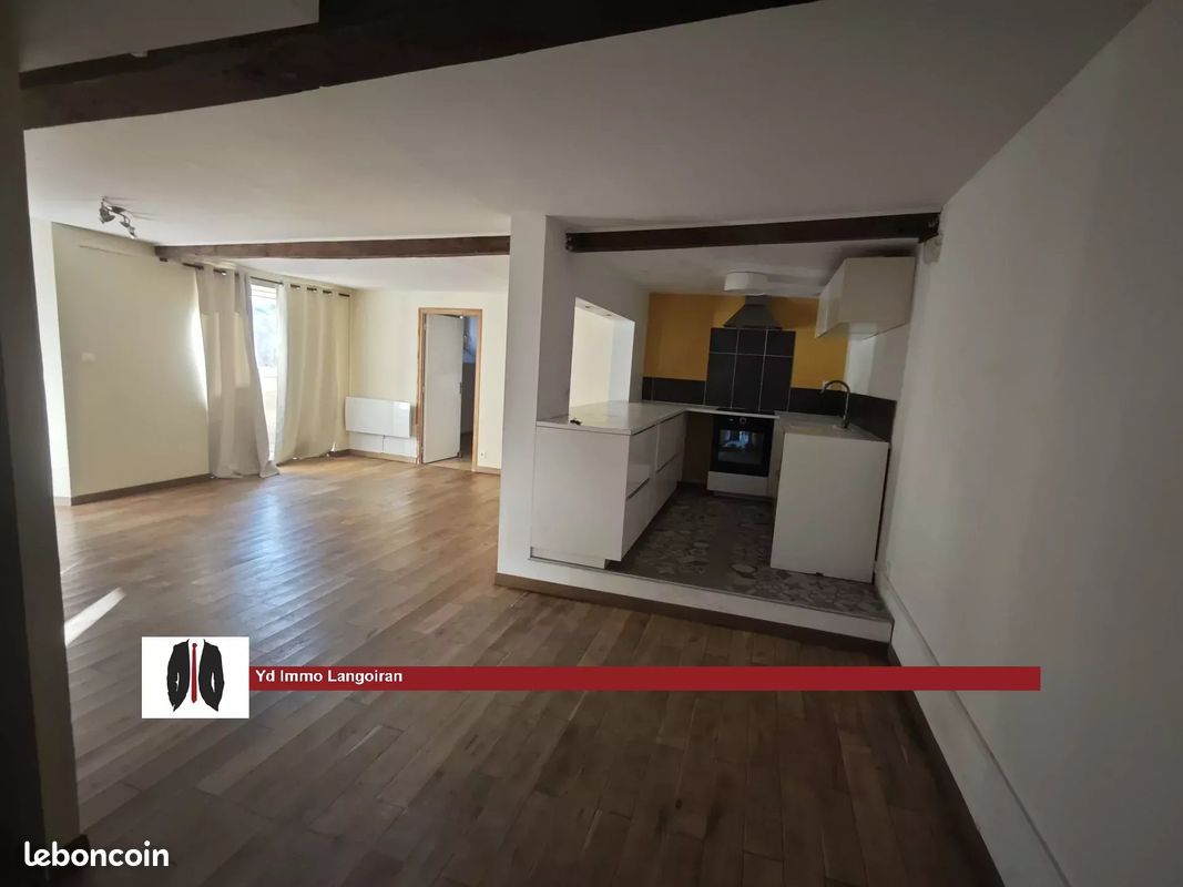 Maison 4 pièces 89 m² · à Le Tourne · 89 m² · 1 114 €