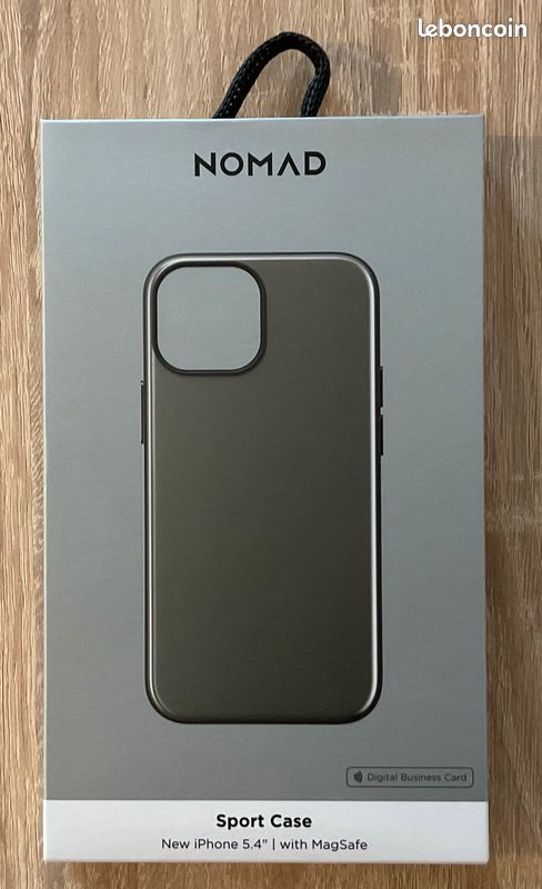 Coque iPhone 12 mini NOMAD Sport Case Magsafe (Couleur Ash Green