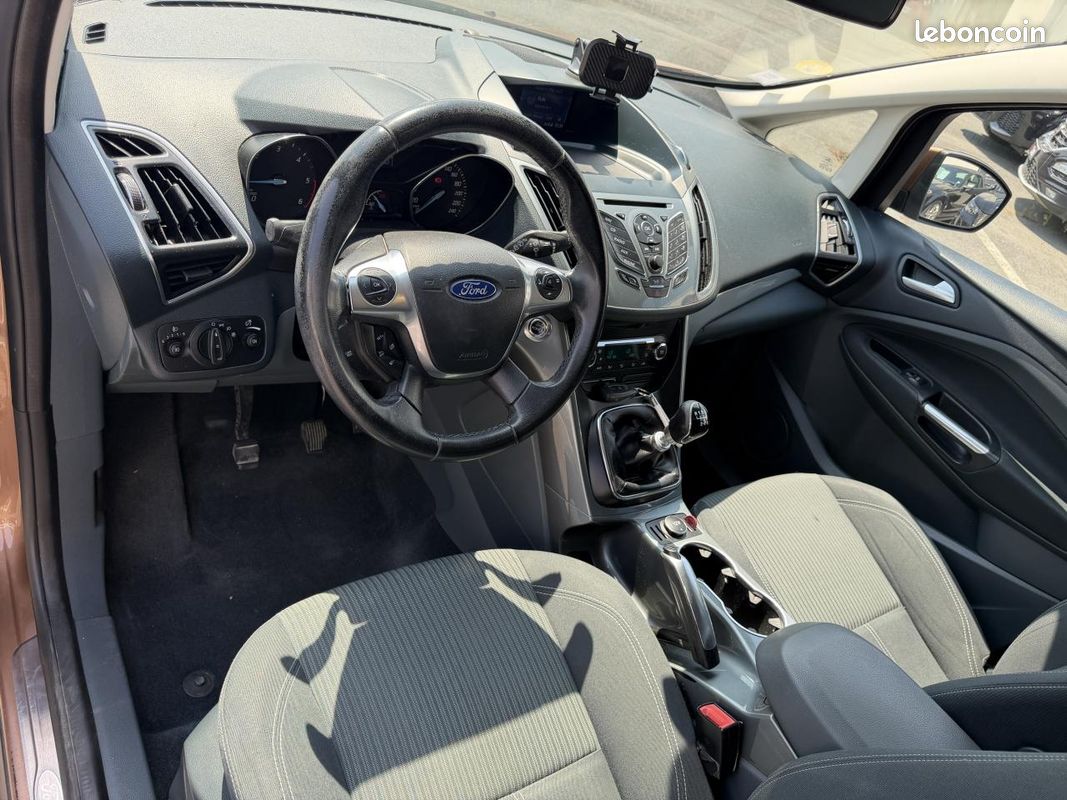FORD C-MAX 1.6 TDCi 115ch FAP Titanium (image 13)