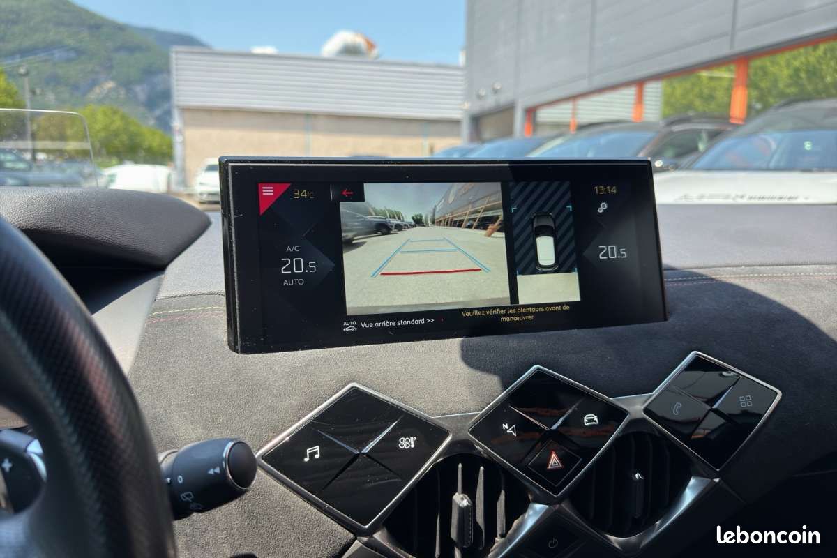 DS 3 Crossback 130 EAT8 PERFORMANCE LINE (image 5)