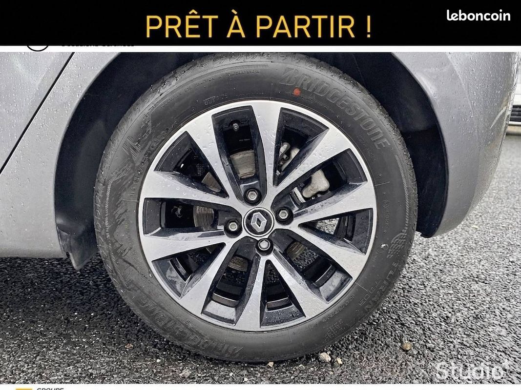 RENAULT Clio E-Tech full hybrid 145 Techno (image 10)