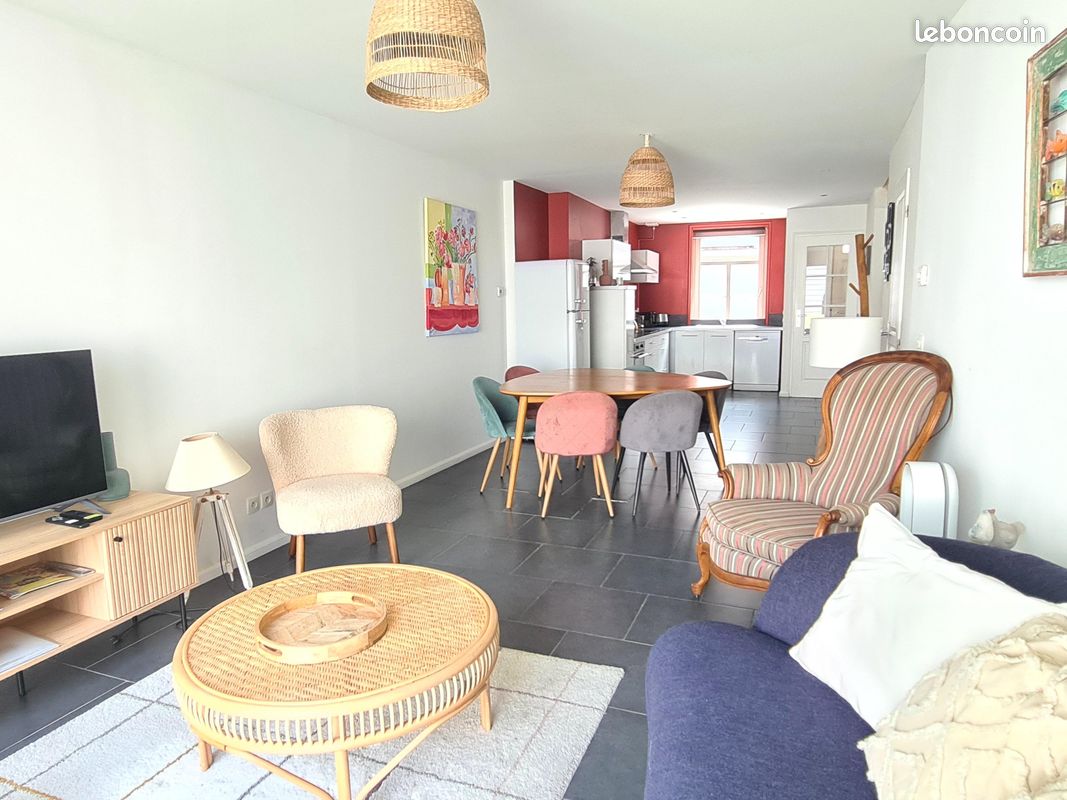 Appartement 5 pièces 96 m² · à Wambrechies · 96 m² · 310 000 €