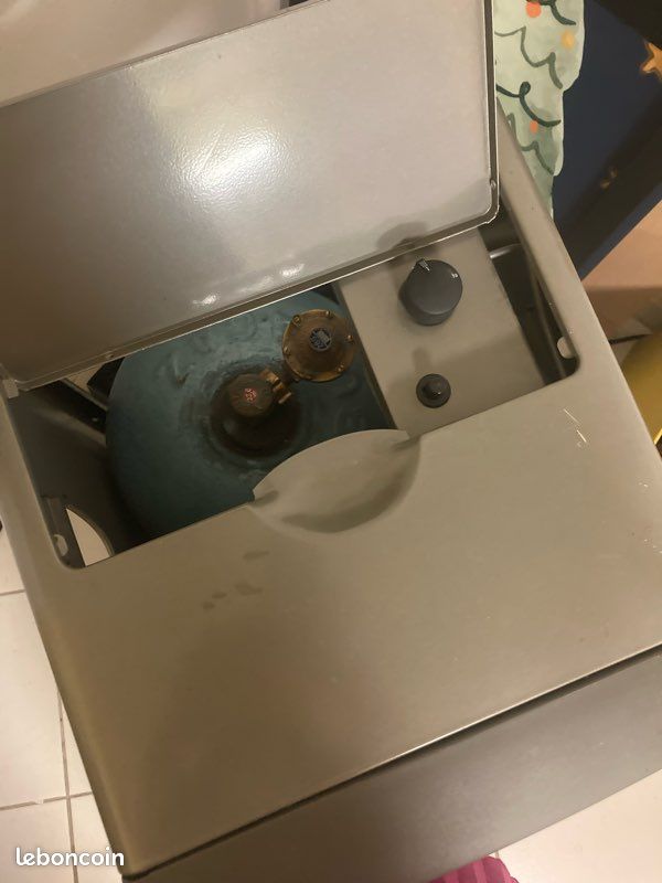 Poele à gaz (image 4)