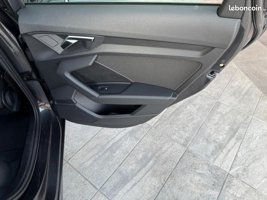 Audi A3 sportback 30 TFSI Mild Hybrid 110 S tronic 7 Design (image 17)