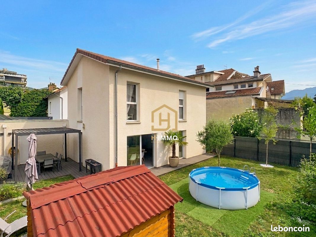 Maison 4 pièces 92 m² · à Grenoble · 92 m² · 420 000 €