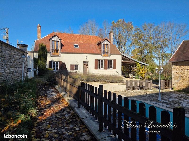 Maison 6 pièces 152 m² · à Chaource · 152 m² · 185 000 €