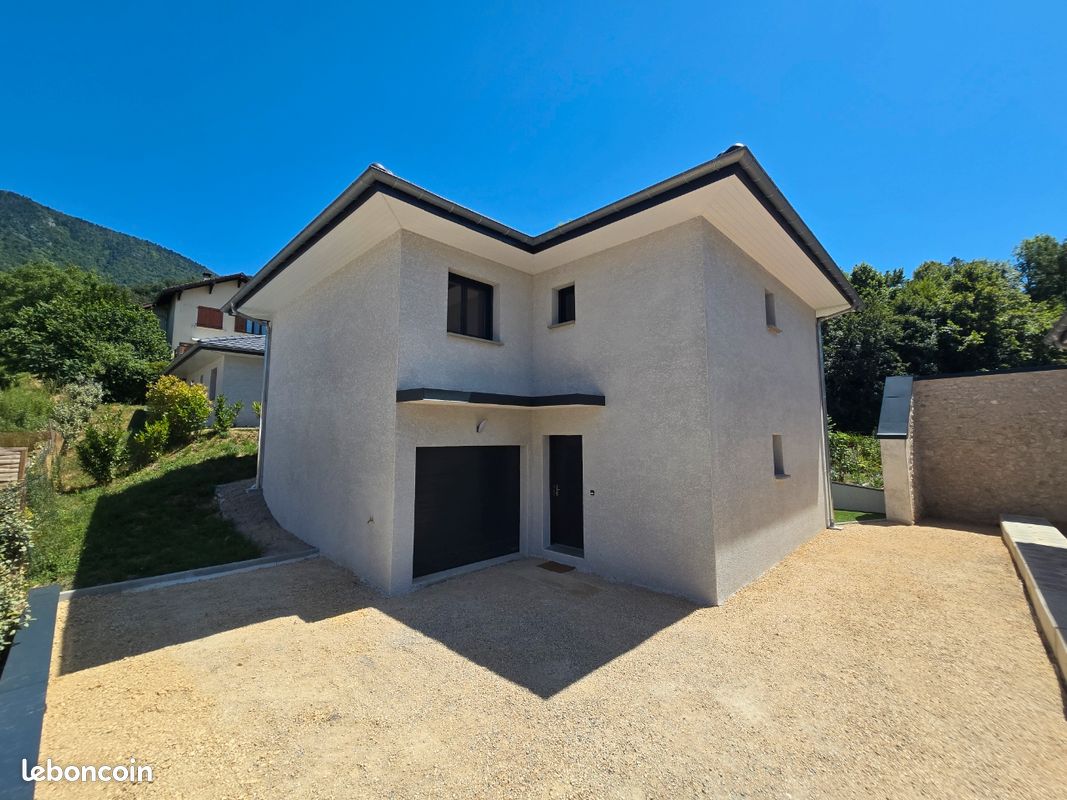 Maison 5 pièces 135 m² · à Valserhône · 135 m² · 499 000 €