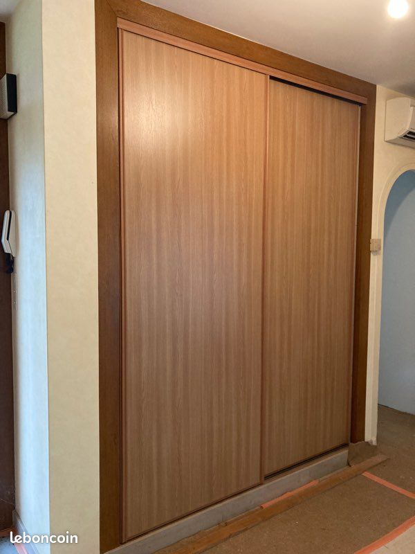 Portes de placard coulissantes (image 1)