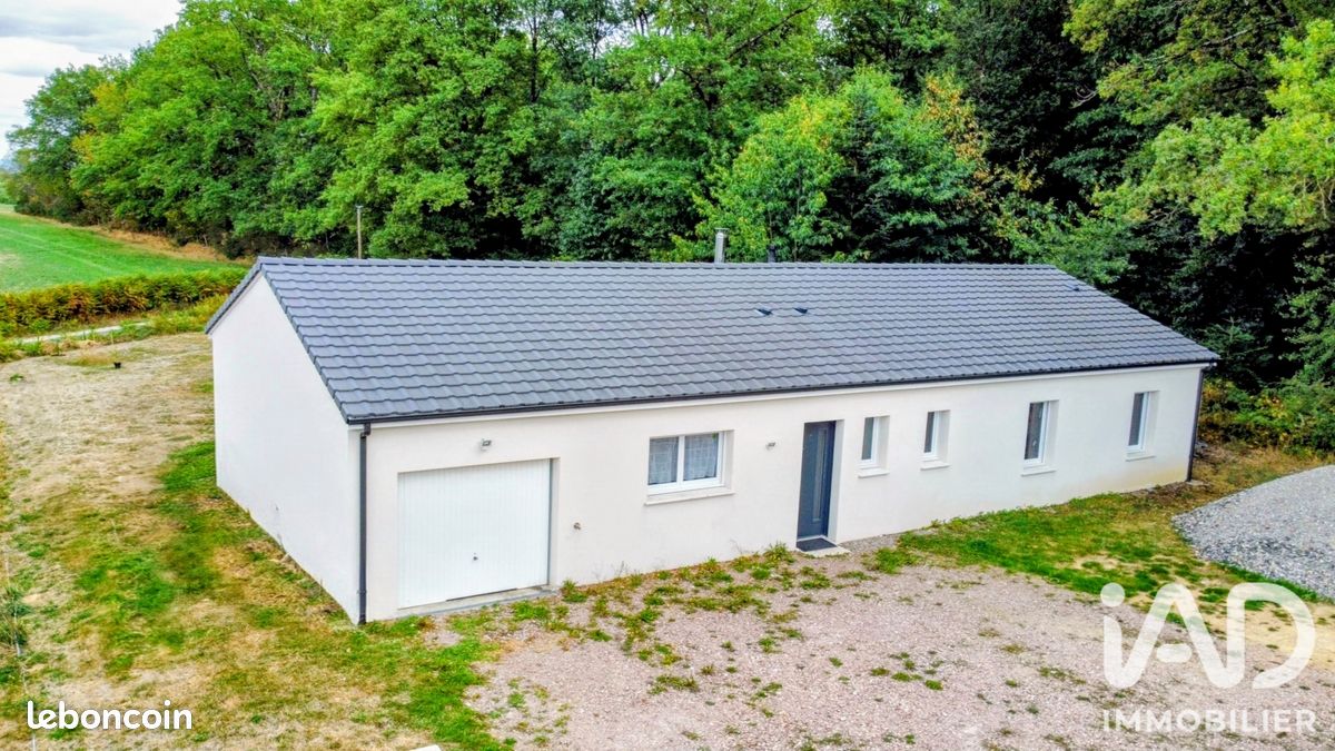 Maison 6 pièces 117 m² · à Saint-Maurice-les-Brousses · 117 m² · 215 000 €