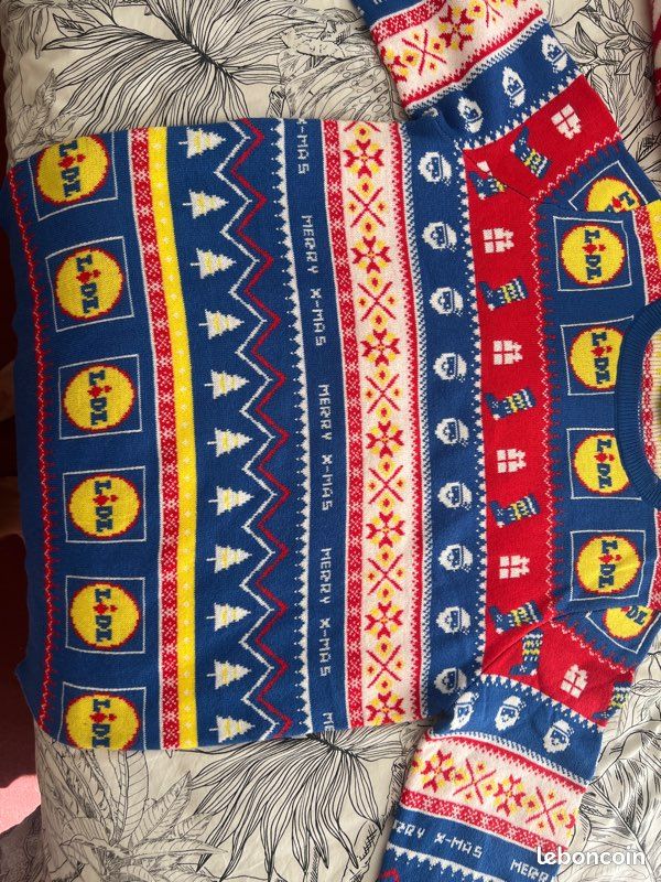 Pull de Noël Lidl – Taille S – Collector & Original (image 1)