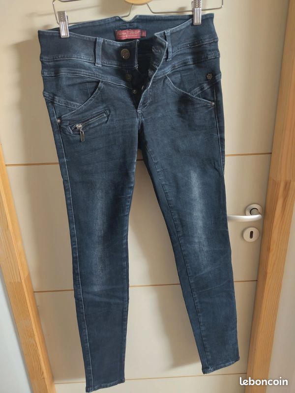 Jean femme Freeman T Porter Dorya bleu foncé flora