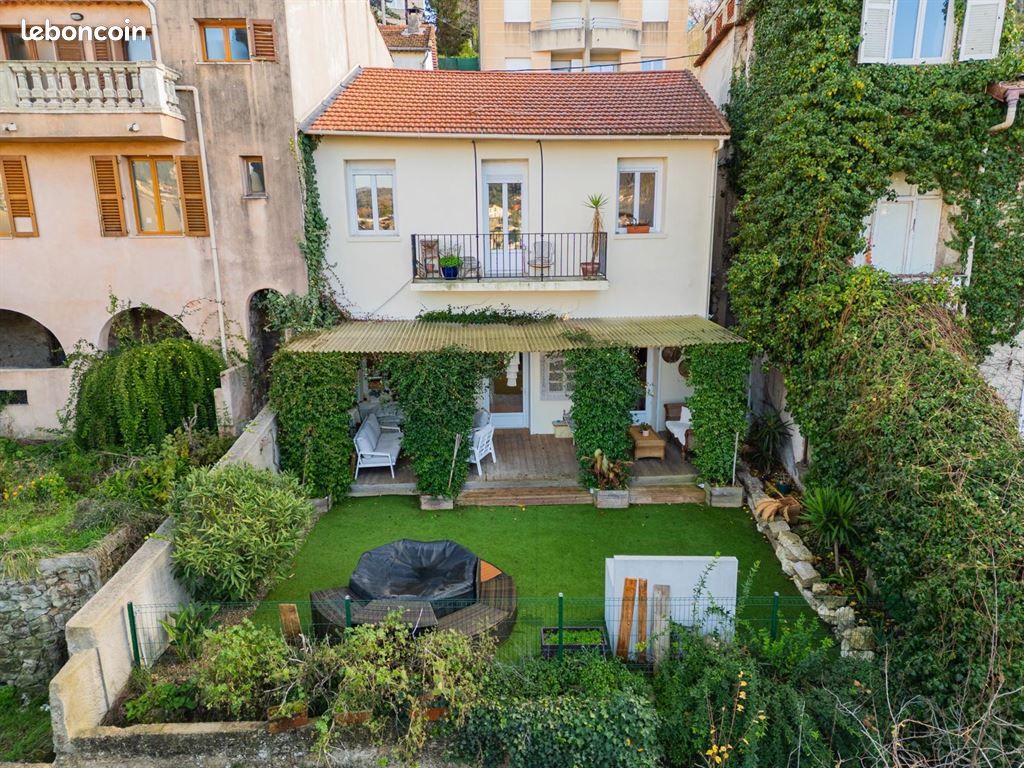 Appartement 6 pièces 120 m² · à La Turbie · 120 m² · 610 000 €