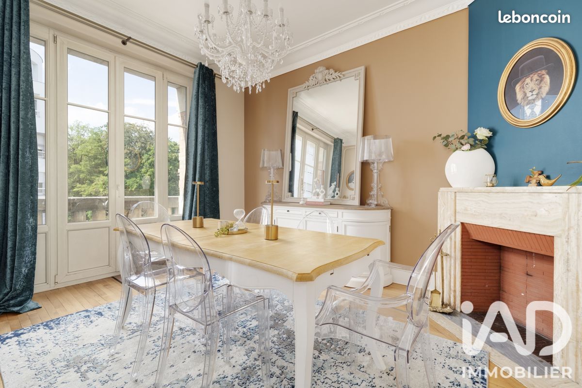 Appartement 10 pièces 181 m² · à Nancy · 181 m² · 450 000 €