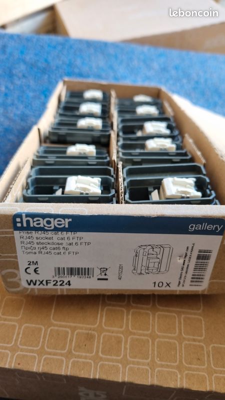 Prise Haut-parleur HAGER Gallery WXF625 - Neuf