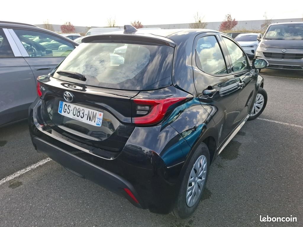 Toyota YARIS 120 VVT-I DYNAMIC BUSINESS 5P MY21 (image 4)