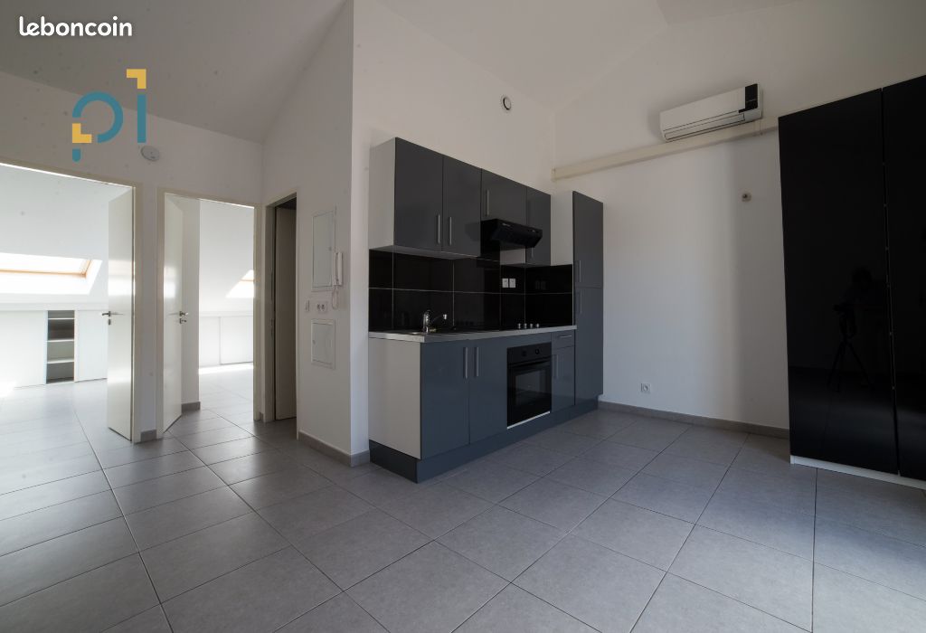 Appartement 3 pièces 52 m² · à Lambesc · 52 m² · 800 €