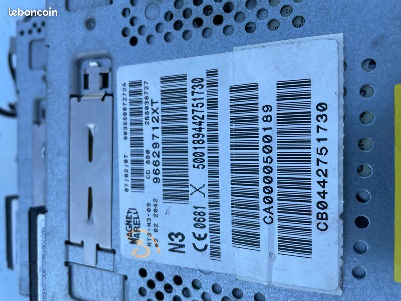 Autoradio gps rt3 can (image 2)