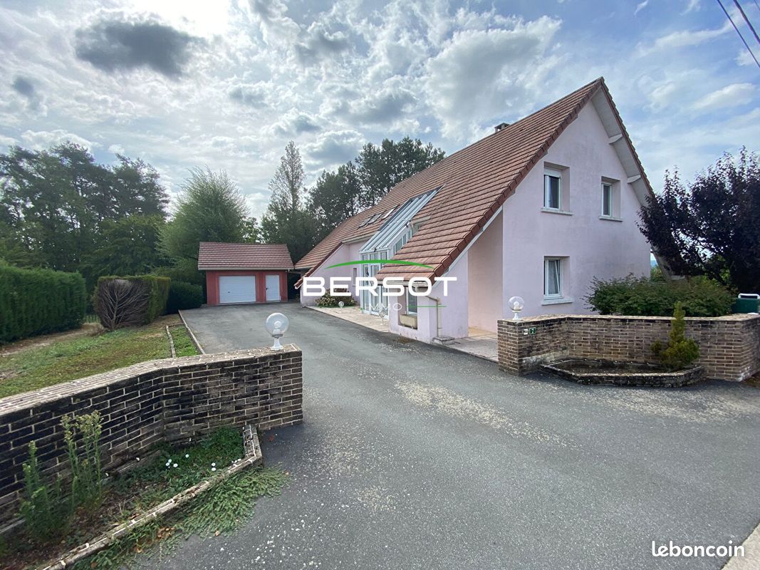 Maison 5 pièces 146 m² · à Vesoul · 146 m² · 315 000 €