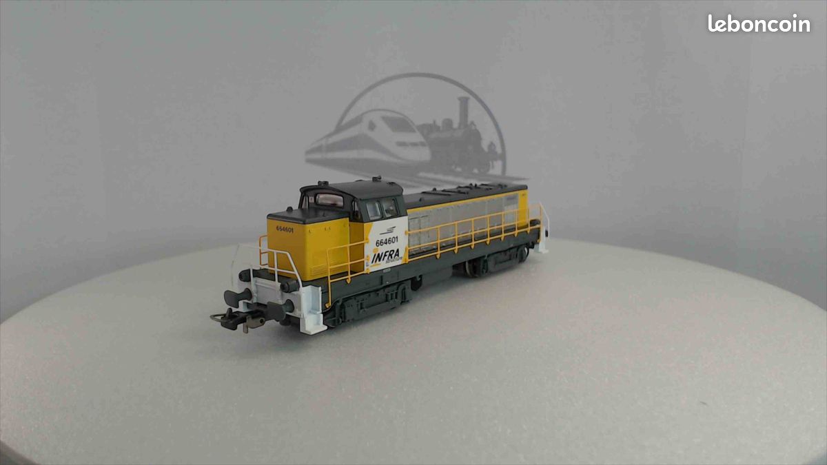 Atlas SNCF Z-4702 : Automotrice HO 1/87, Modèle De Collection (Réf 019)