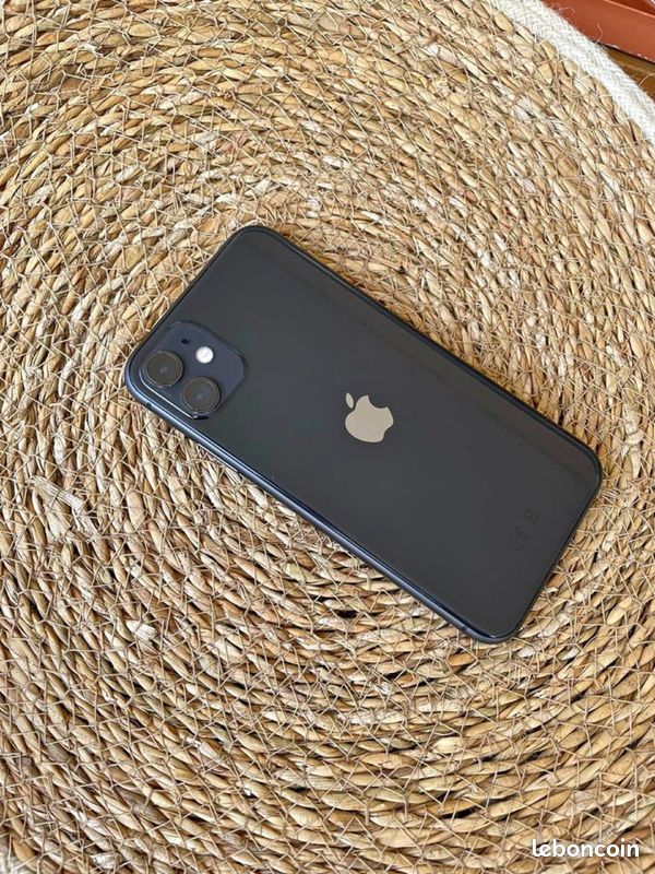 IPhone 11/128Go (image 1)