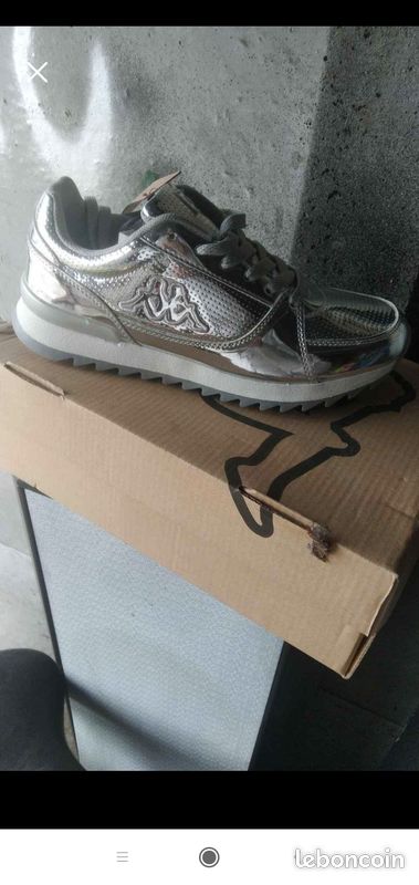 Baskets femme et mocassins (image 3)