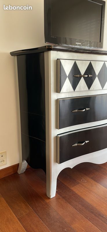 Commode (image 3)