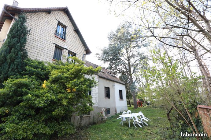 Maison 8 pièces 176 m²