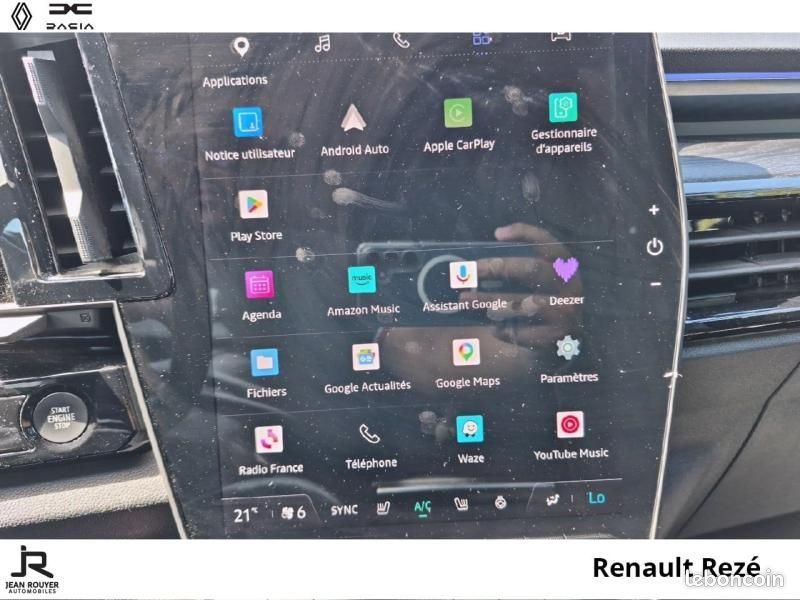 Renault Austral 1.2 E-Tech full hybrid 200ch Iconic (image 16)