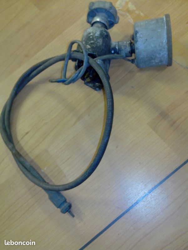 Ancien compteur de vitesse 2 CV citroen (image 3)
