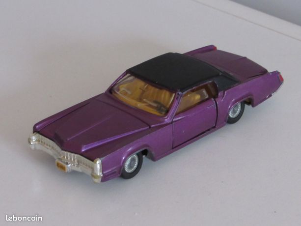 Lot - A Dinky Toys 175 Cadillac Eldorado