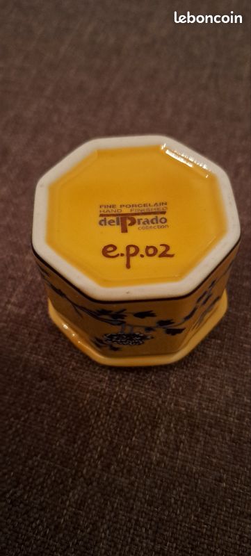 Boite bijoux ou pilulier (image 3)