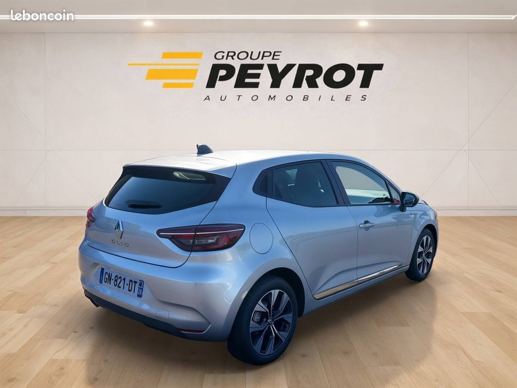 RENAULT Clio TCe 100 GPL Evolution (image 5)