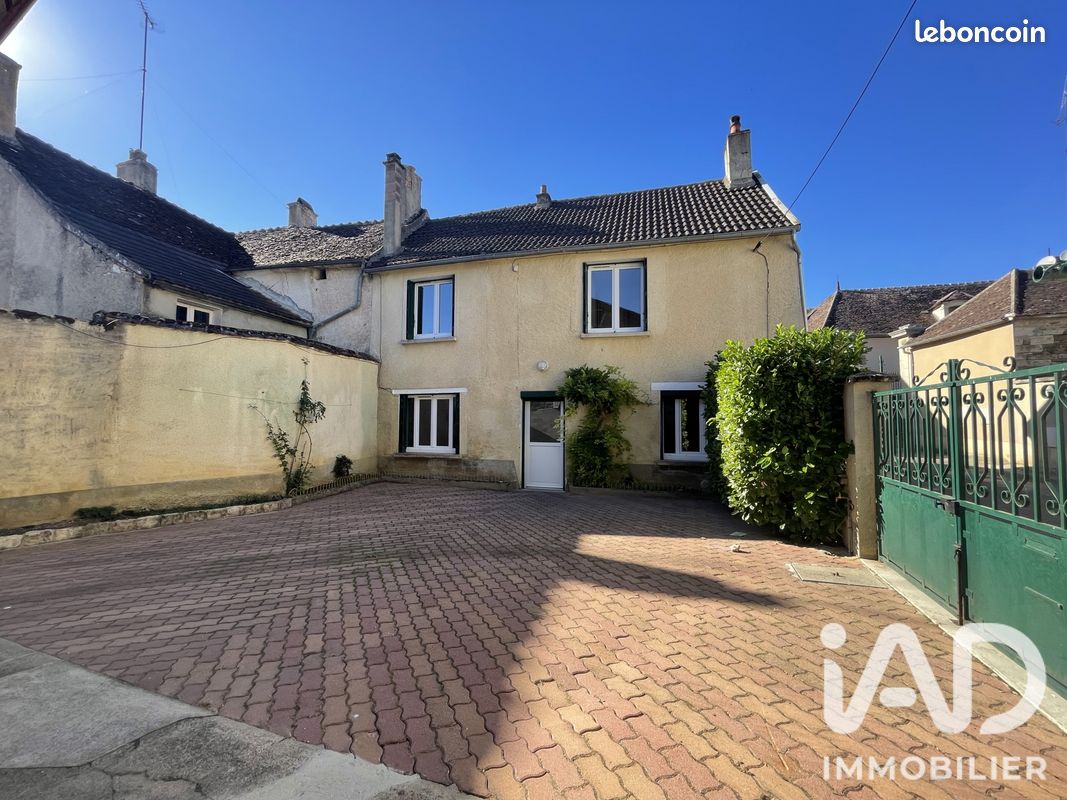 Maison 3 pièces 94 m² · à Beine · 94 m² · 86 000 €