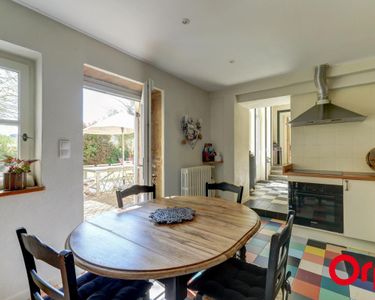 Maison 1 585 000 € - 407 m²