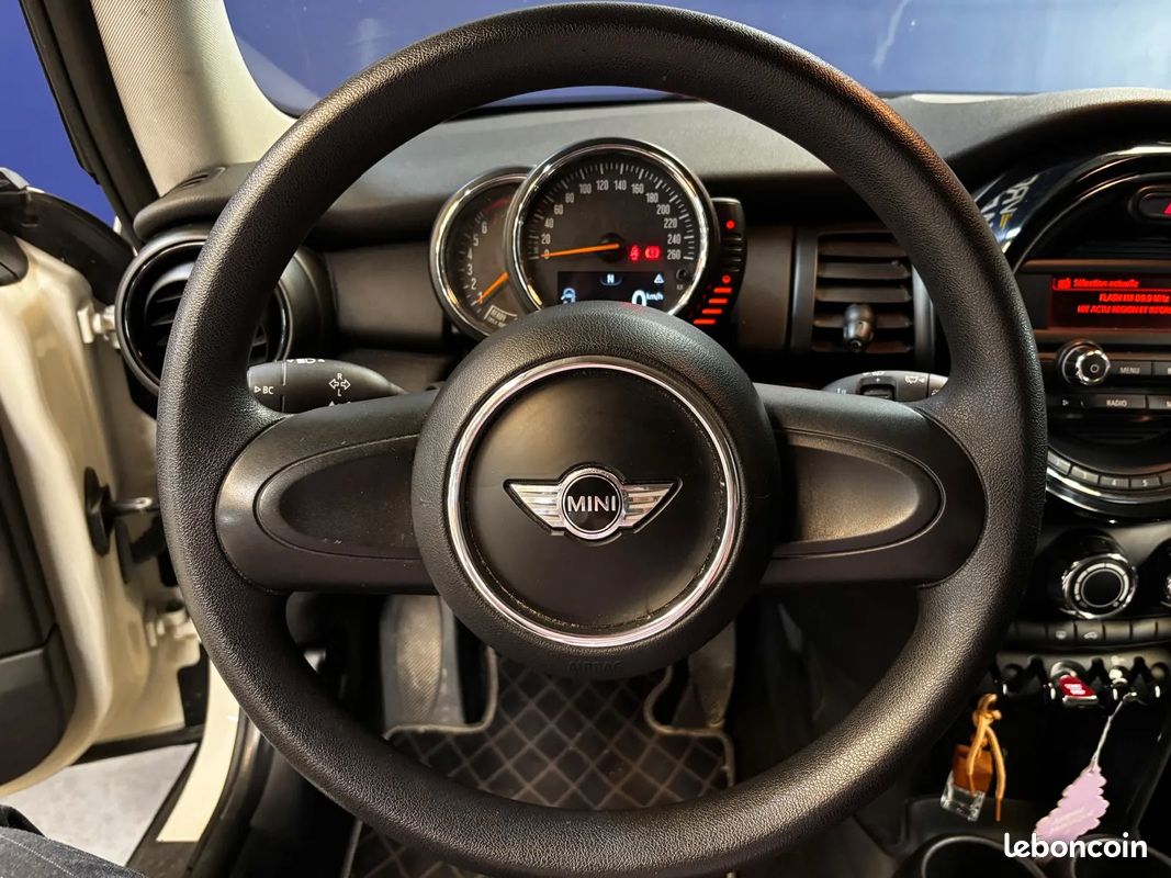 MINI Mini 1.2 75ch One - 2015 - 120 000 km (image 9)