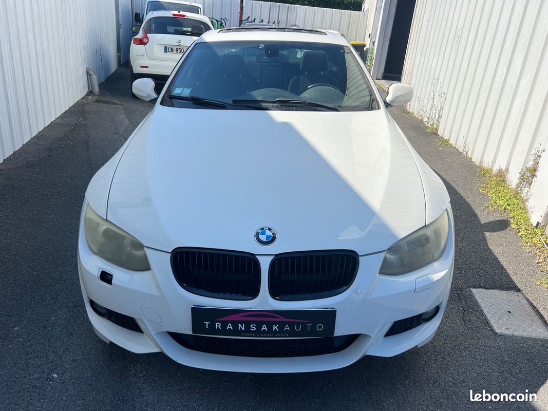 BMW SERIE 3 COUPE E92 LCI 320d 184ch PACK M Steptronic A MOTEUR CHANGE 13 000KM + TOIT OUVRANT (image 10)