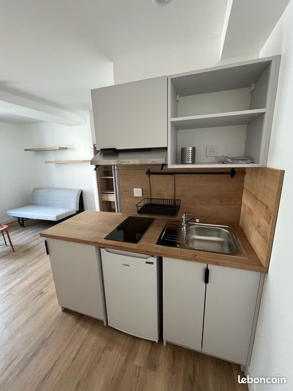 Appartement 1 pièce 18 m² · à Orléans · 18 m² · 550 €