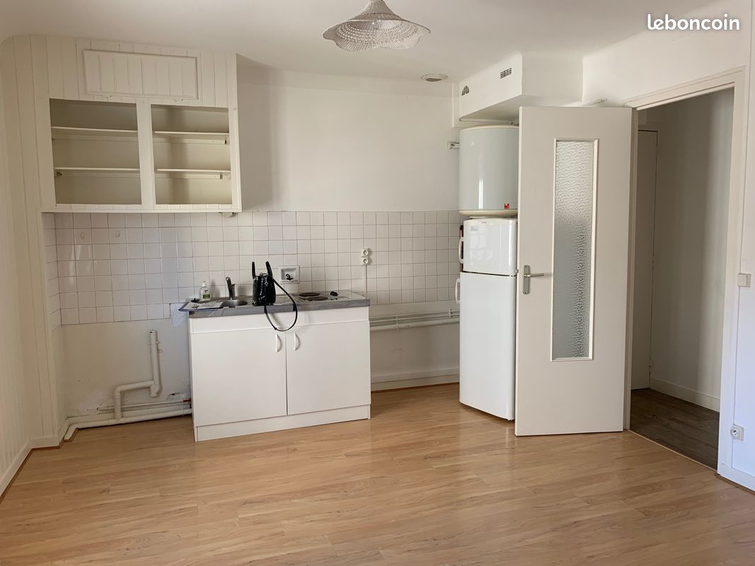 Appartement 1 pièce 29 m² · à Laval · 29 m² · 405 €/mois