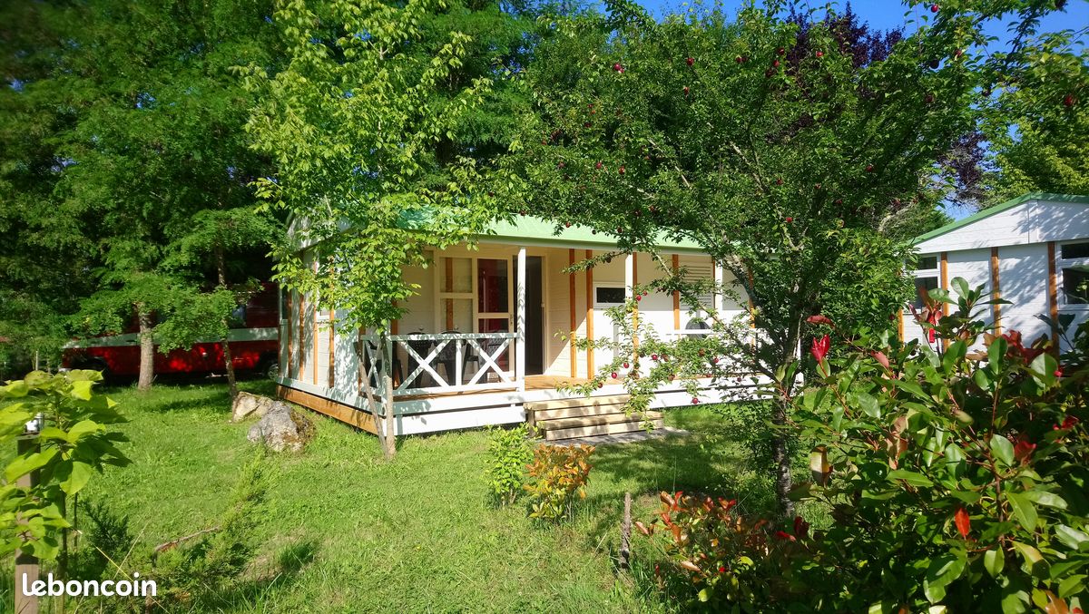 Hébergement insolite dans petit camping familial (image 7)
