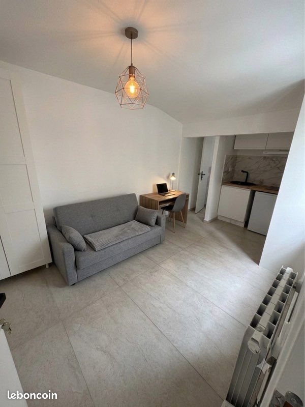 Appartement 1 pièce 16 m² · à Neuilly-Plaisance · 16 m² · 790 €