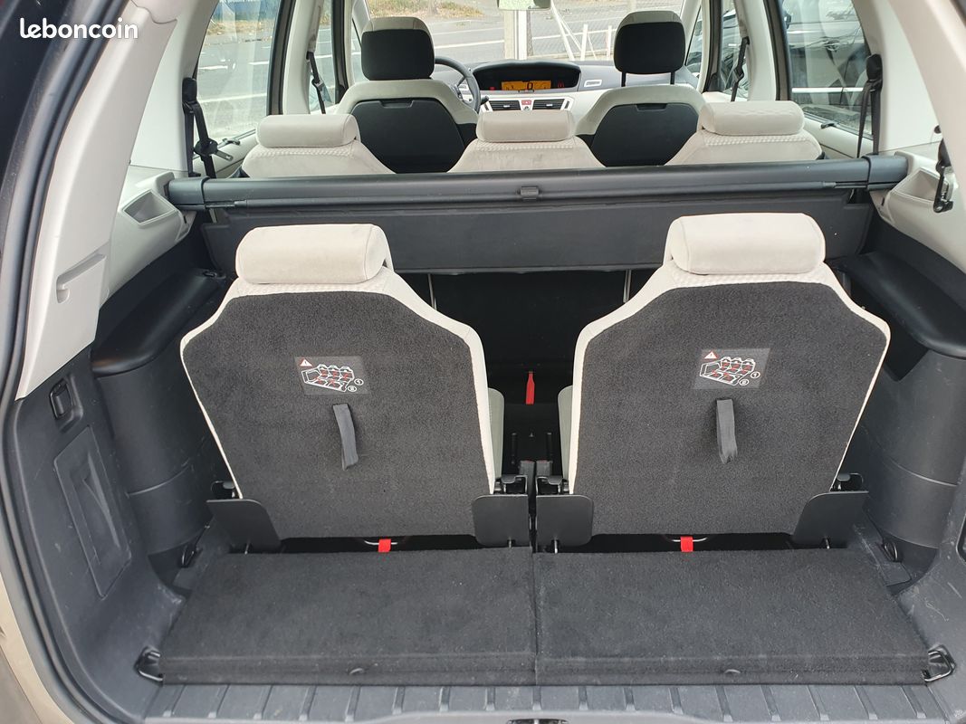 C4 Picasso 1,6 hdi/Automatique/7 places/Radars/distribution neuve/Garantie/Réservation&Livraison Possible (image 10)