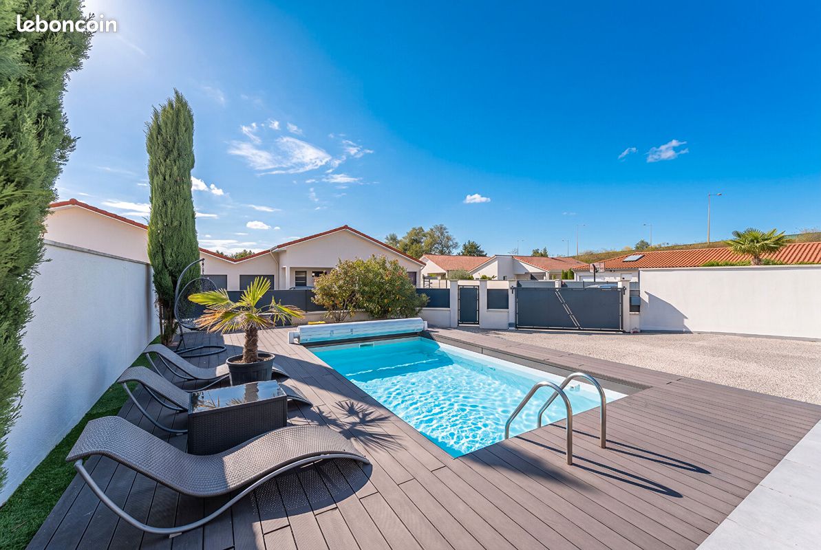 Maison 6 pièces 140 m² · à Roanne · 140 m² · 395 000 €