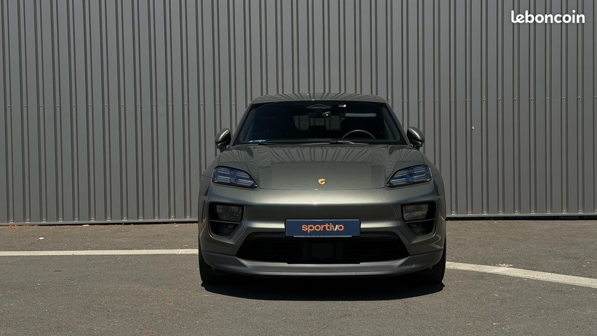 PORSCHE MACAN 4 - 100% Electric - 408 CH - Autonomie 611 km (image 3)